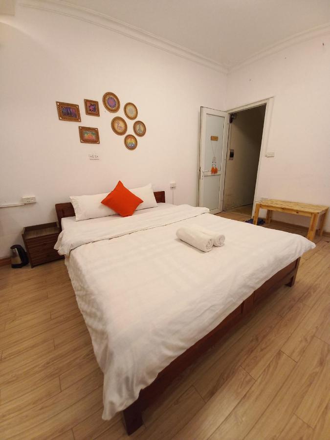 Hanowood Homestay Ханой Екстериор снимка